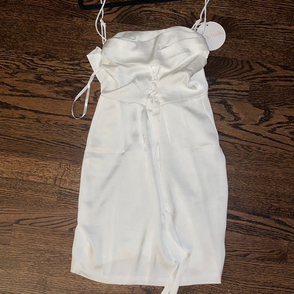 BELLINI LACE-UP FRONT MINI DRESS WHITE - Picture 3 of 9